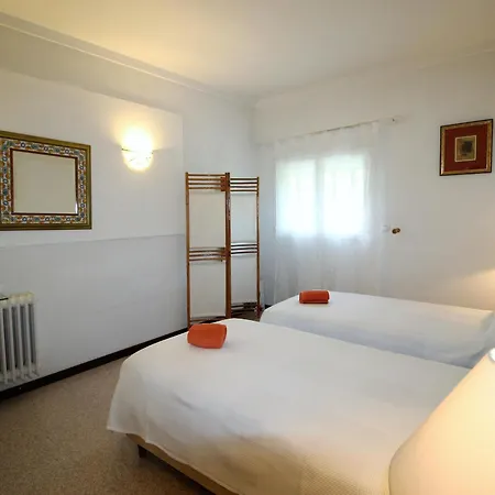 Alquiler De Espaciosa Casa En Privilegiada Zona Residencial Cercana A Roses Y Empuriabrava - Es-366-2 Holiday home
