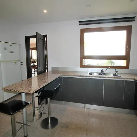 Alquiler De Espaciosa Casa En Privilegiada Zona Residencial Cercana A Roses Y Empuriabrava - Es-366-2 Holiday home *