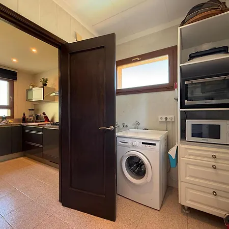 Villa Casa Espaciosa Con Aire Acondicionado Y Admite Mascotas En - Es-366-2 Pau